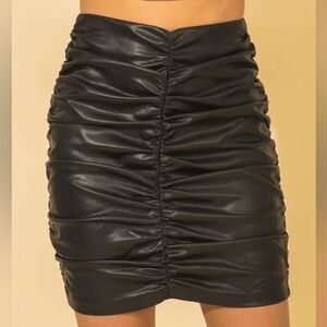 Elegant Black Gathered Mini Skirt